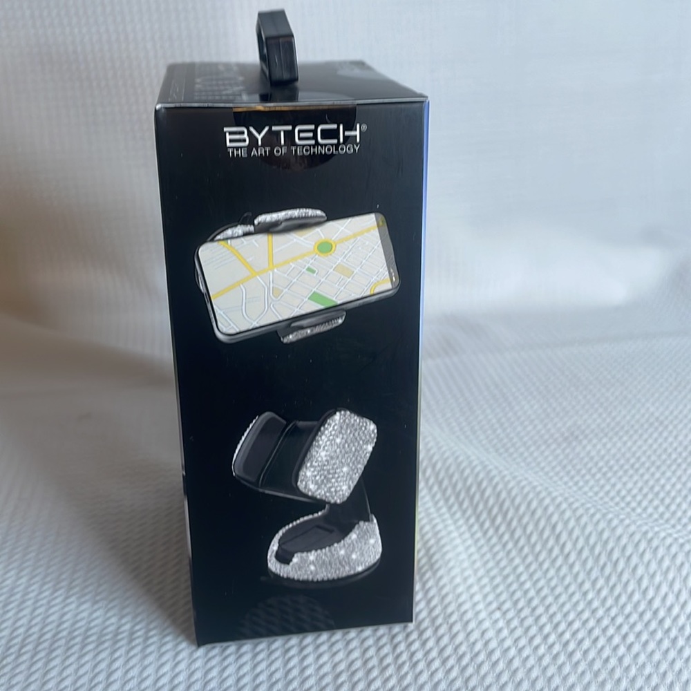 Car Mount for window and dashboard - Picture 5 of 5